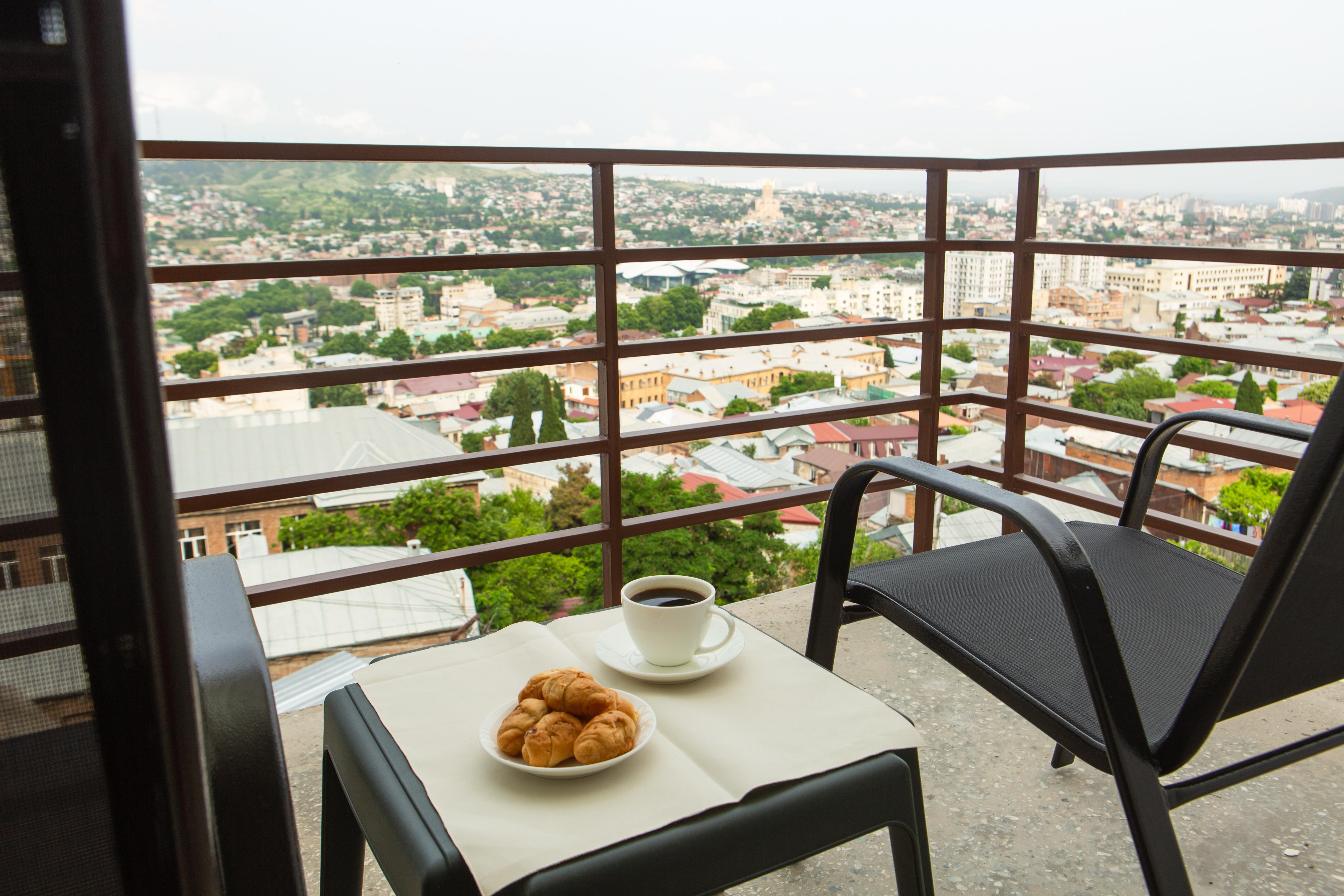 Vista Hotel Tbilisi Exteriör bild