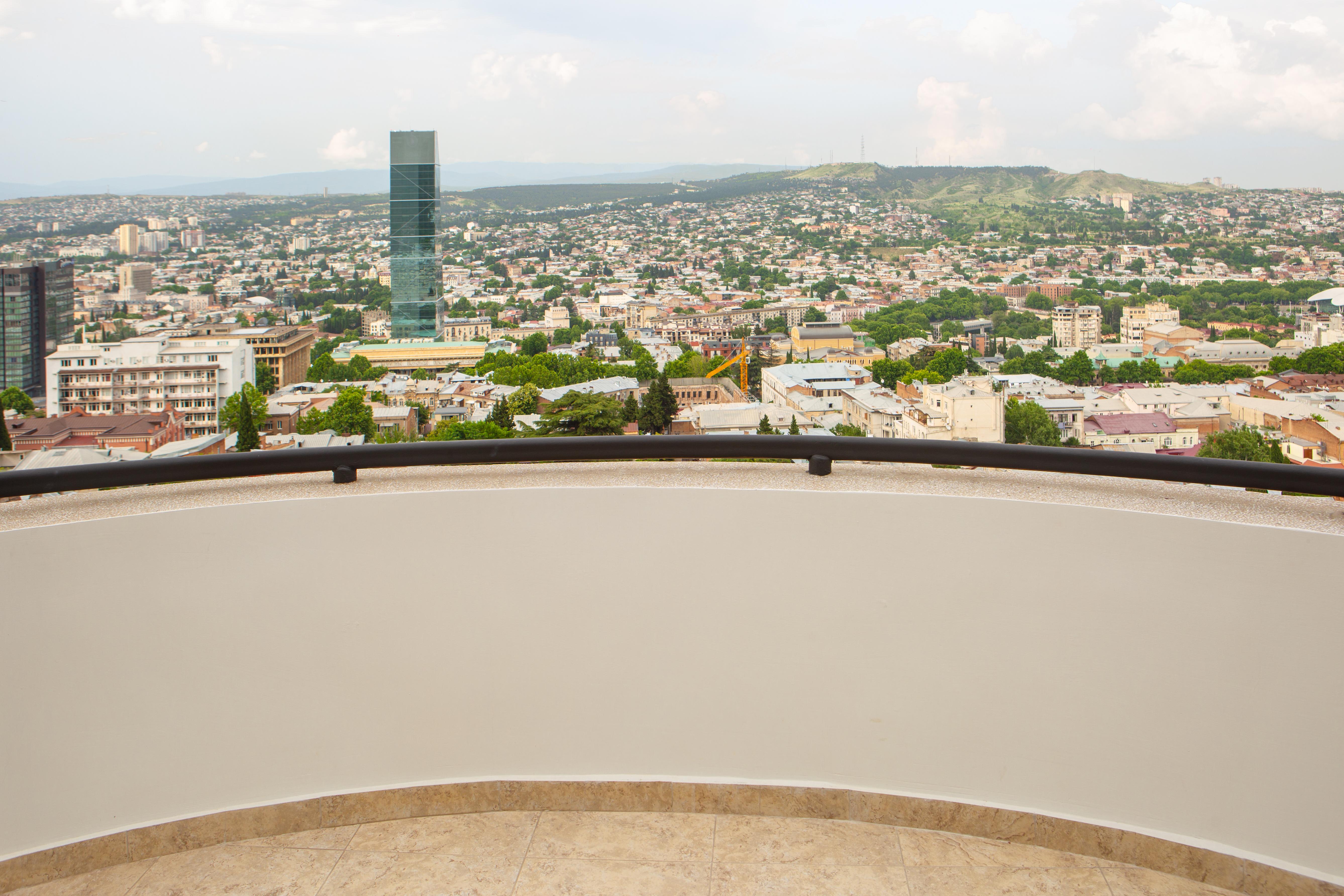 Vista Hotel Tbilisi Exteriör bild